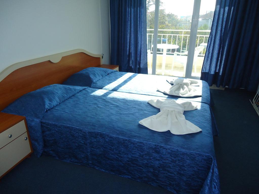 Pension Ruskovi Guesthouse Ravda Quarto foto